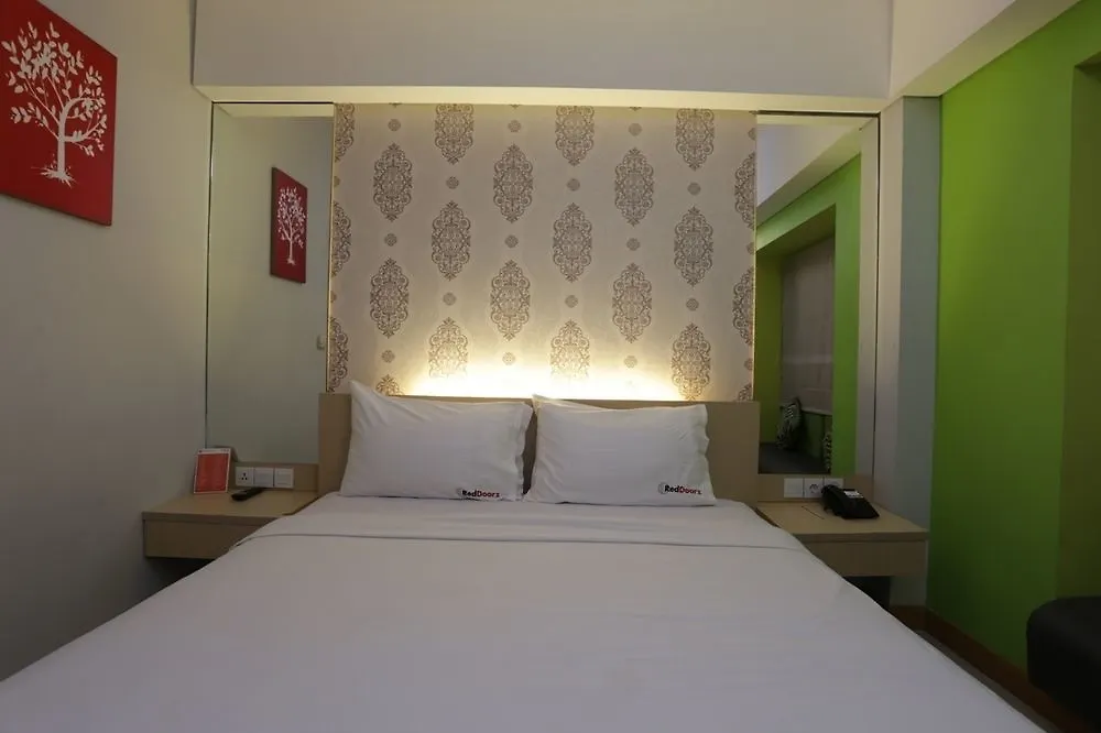 Hotel Reddoorz @ Sunset Road Kuta Kuta Lombok Indonésie