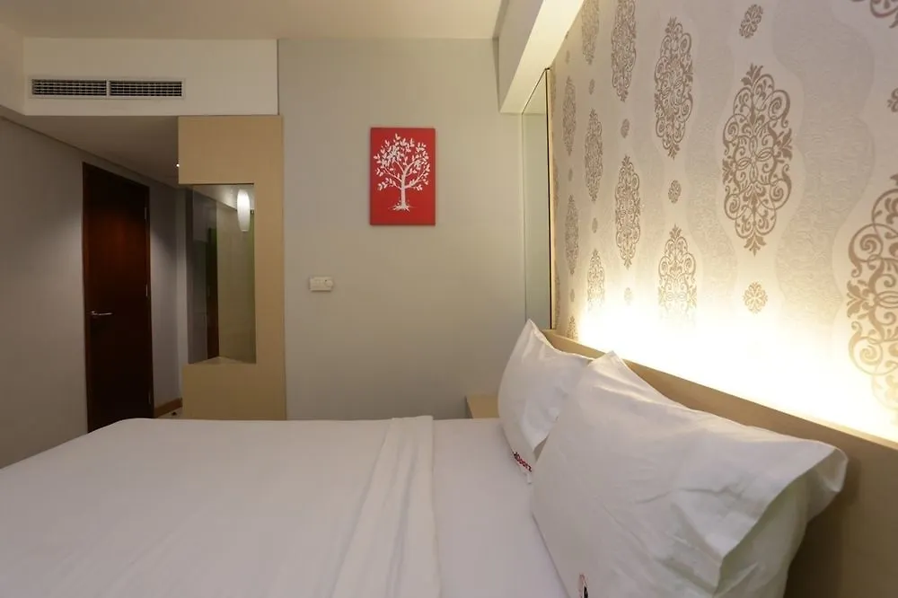 Reddoorz @ Sunset Road Kuta Hotel Kuta  3*, Kuta (Bali) Indonesia